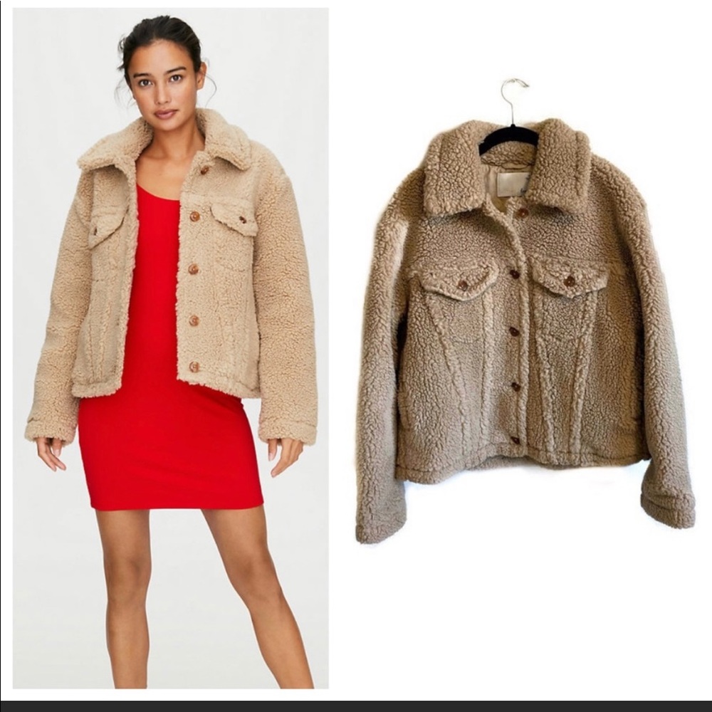 Wilfred Free Aritzia tan teddy trucker jacket